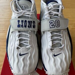 Barry Sanders Nike Air Zoom Turf Jet’97 - White/Deep Royal Blue - Men’s 9.5